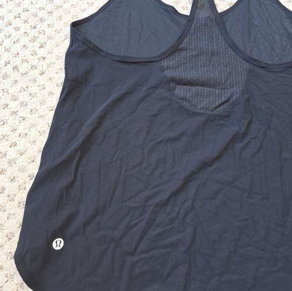 Lululemon tank - Picture 3 of 5